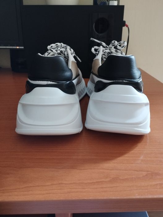 Дамски сникърси,39 номер,чисто нови