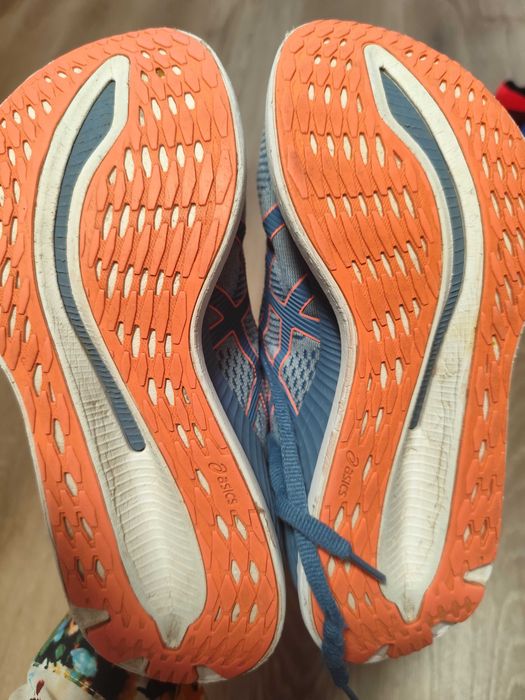 Дамски маратонки Asics