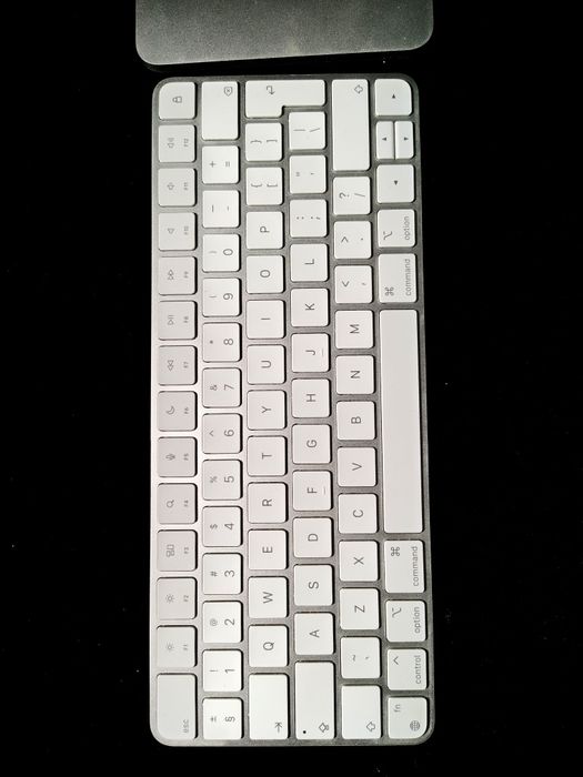 iMac 24” M1 (2021) - 8GB, 256GB