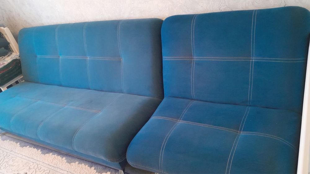 Продам диван с креслами!