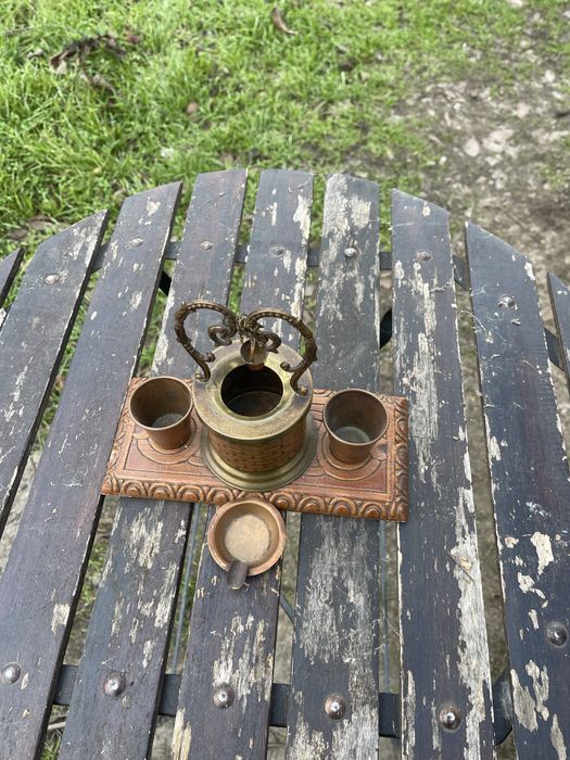 Scrumieră din cupru , alamă, lemn