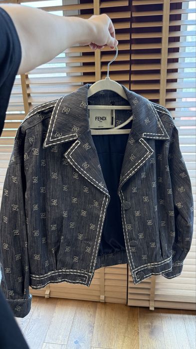 Бомбер Fendi, оригинал