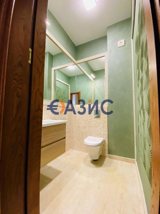 Продава се Къща в Свети Влас - 301 кв.м за 1715 €/кв.м - Снимка #11