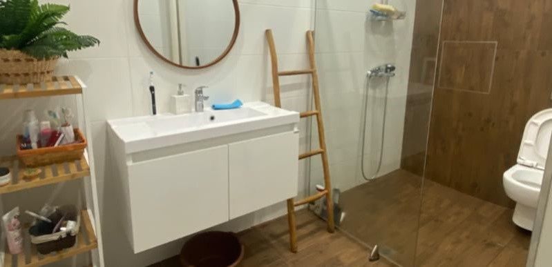 Дава се под наем Двустаен апартамент в София, Лозенец - 76 кв.м за 459 € - Снимка #4