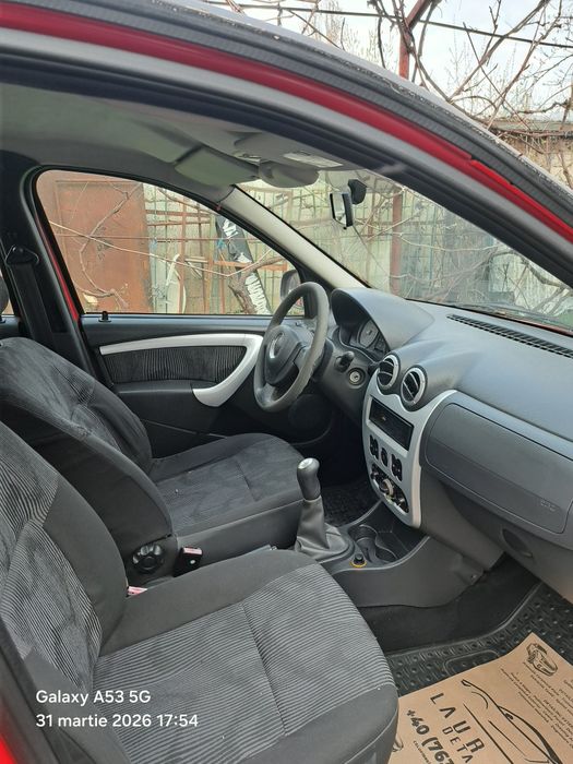 DACIA Logan 2011