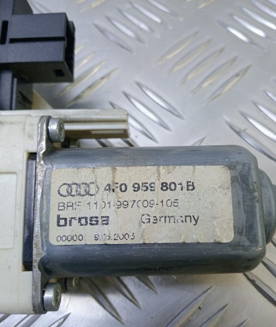 Motoras macara  stanga fata 4F0959801B Audi A6 4F/C6