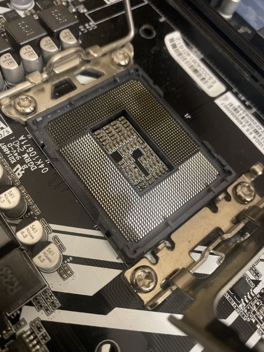 Esonic H610DA (LGA 1700) DDR4