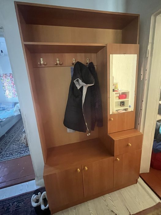 прихожка с тумбочкой