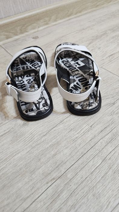 Сандали кожаные 36 размер