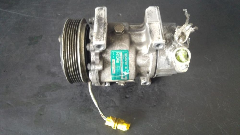 Compresor ac peugeot 206 307 citroen c3 berlingo 9646273880
