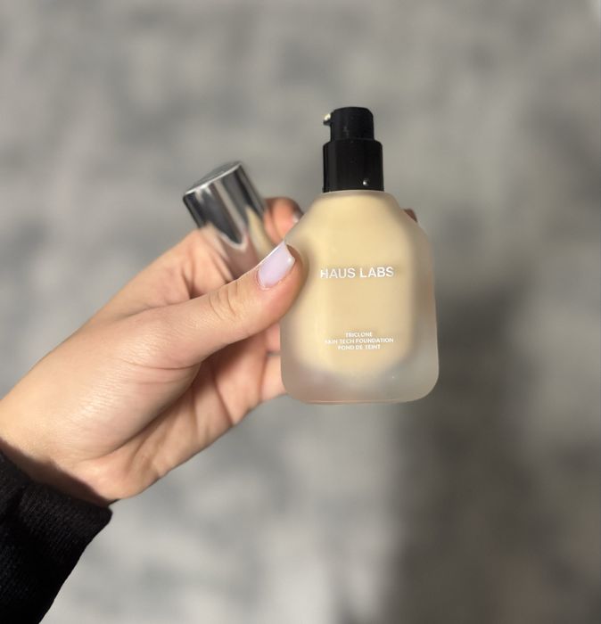 Фон дьо тен на марката Haus Labs