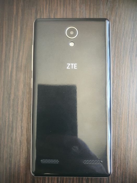 Telefon ZTE Blade A320