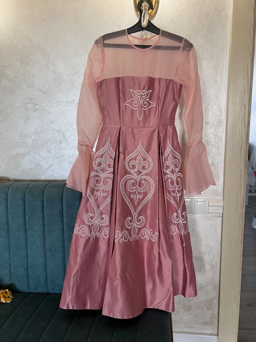 Продам платье на Кыз Узату