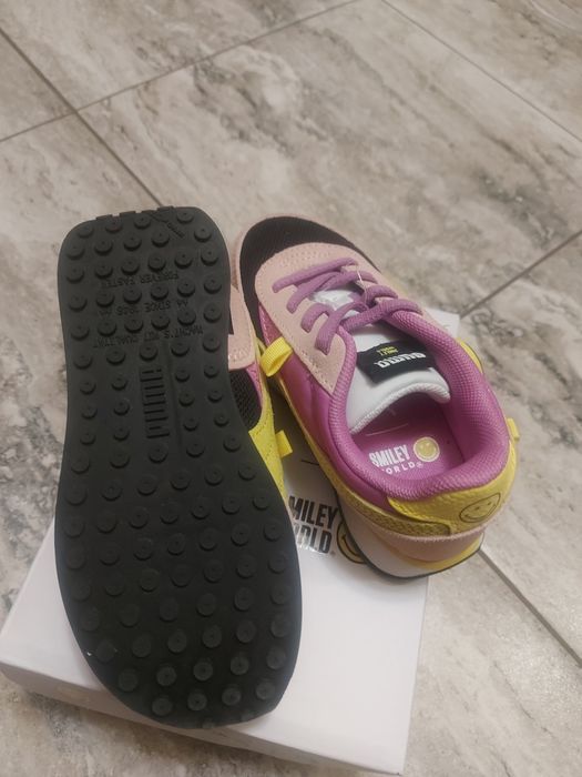 Оригинални децки маратонки за момиче