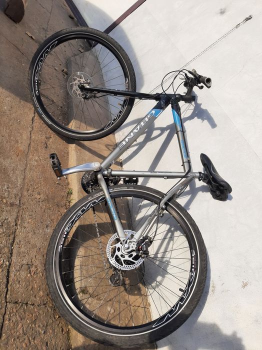 Bicicleta cursiera Gitane 26