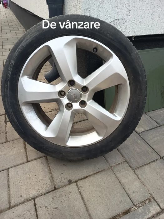 Vând jante Audi .