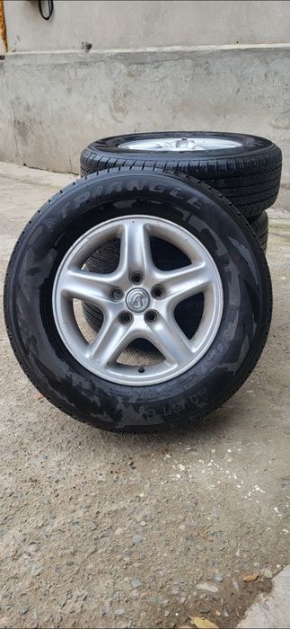 Продам шины с дисками 225/70/16