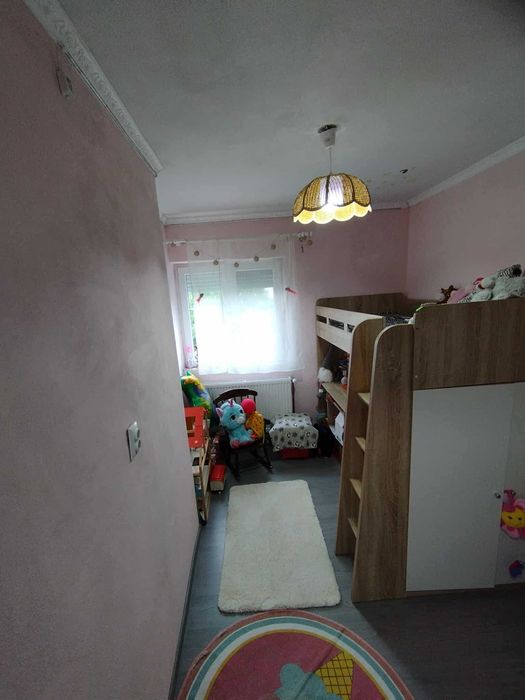 Apartament plus garaj