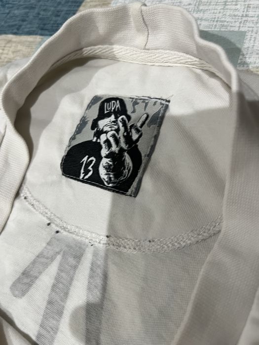 Рядка тениска на Luda XL