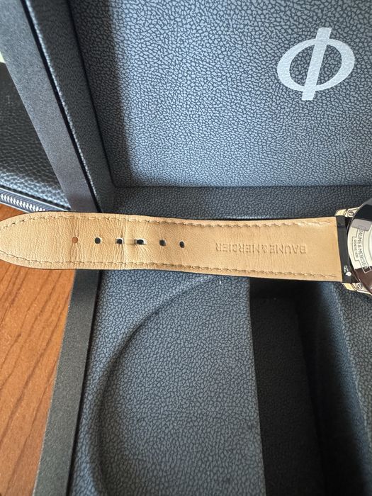 Baume & Mercier Classima 10597 Solid Gold 39 mm