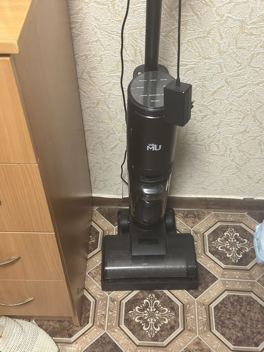 Продам Пылесос  моющий
