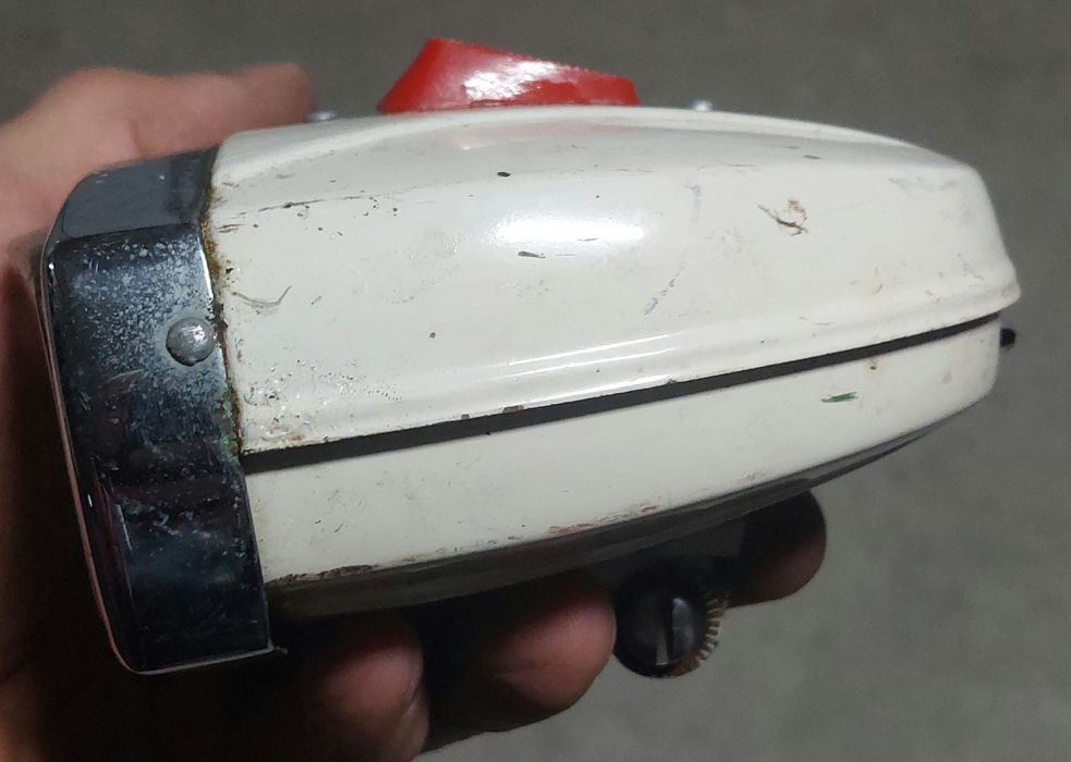 Стар фар за велосипед колело