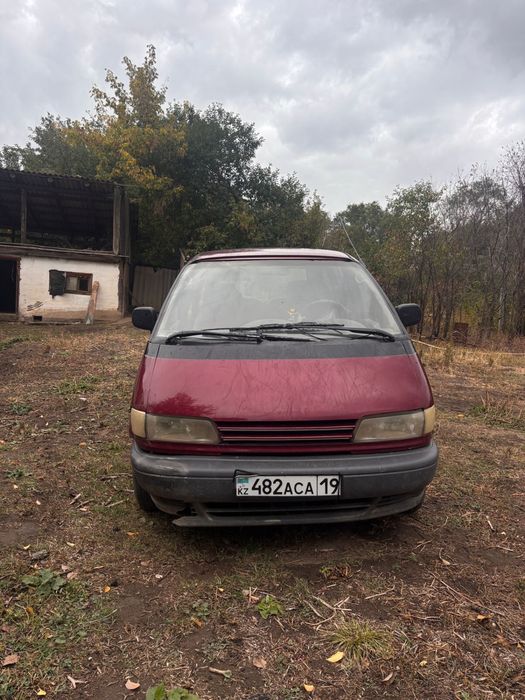 Срочно продам Toyoto previa