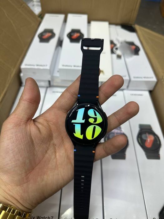 SAMSUNG Galaxy Watch 7