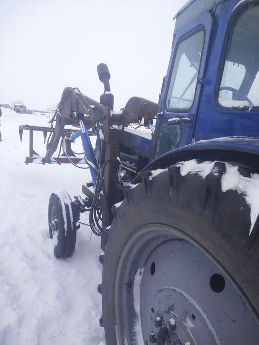 Трактор без вложений