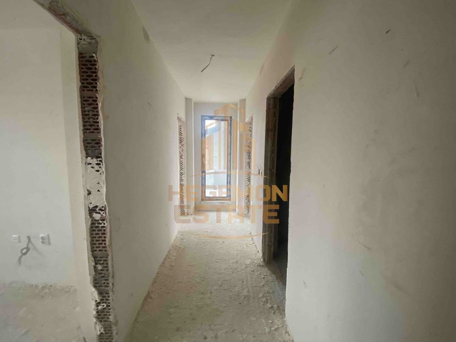 Продава се Тристаен апартамент в Варна, Погреби - 100 кв.м за 1500 €/кв.м - Снимка #7