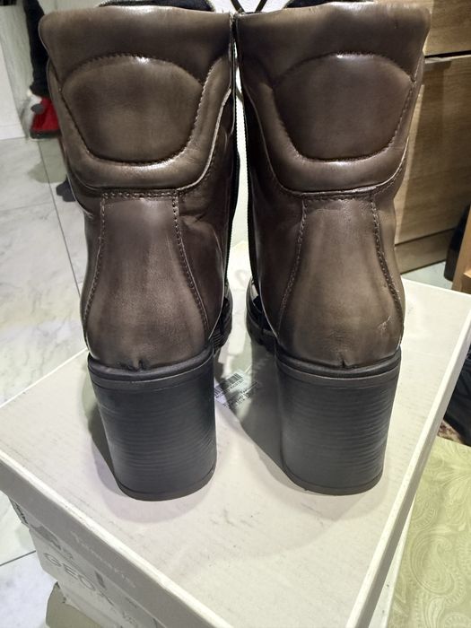 Ghete piele naturala, 36