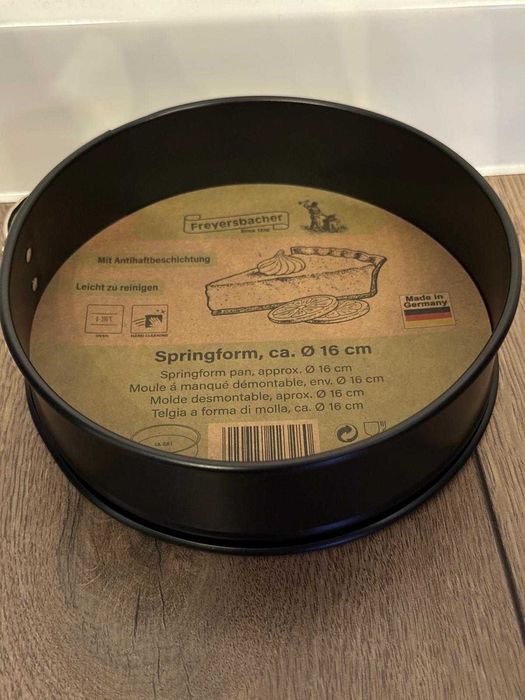 Formă de tort detașabilă 16 cm – Freyersbacher, Made in Germany – NOUĂ