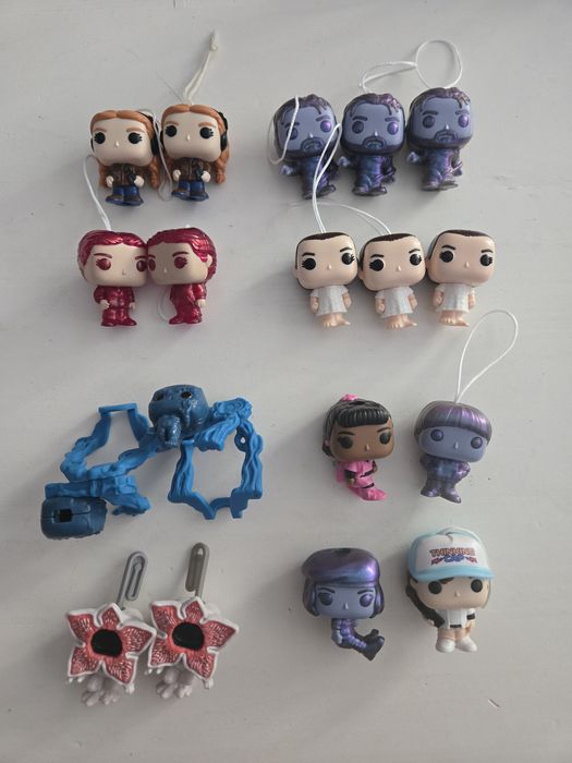 Lot figurine stranger things