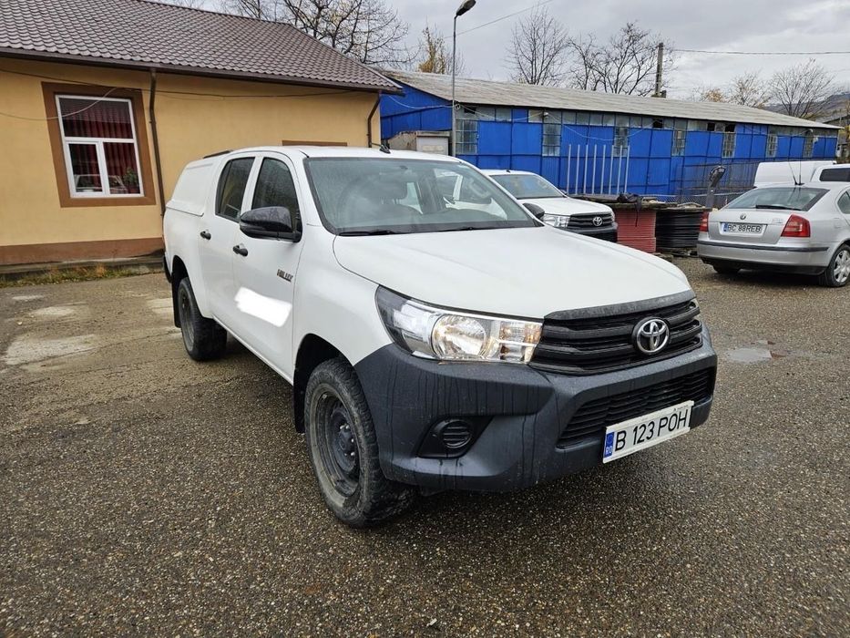 Toyota Hilux An 08.2019 2.4 4x4 Unic Proprietar de noua Istoric KM reali certificat