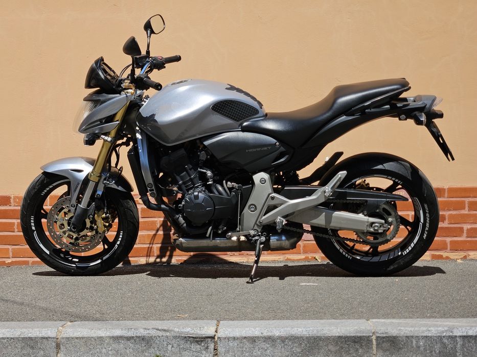 honda hornet pc41 ABS