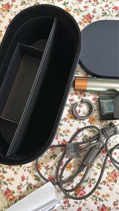Продам Dyson почти новый!