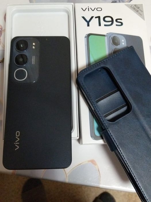 Продам срочно телефон VIVO Y 19S