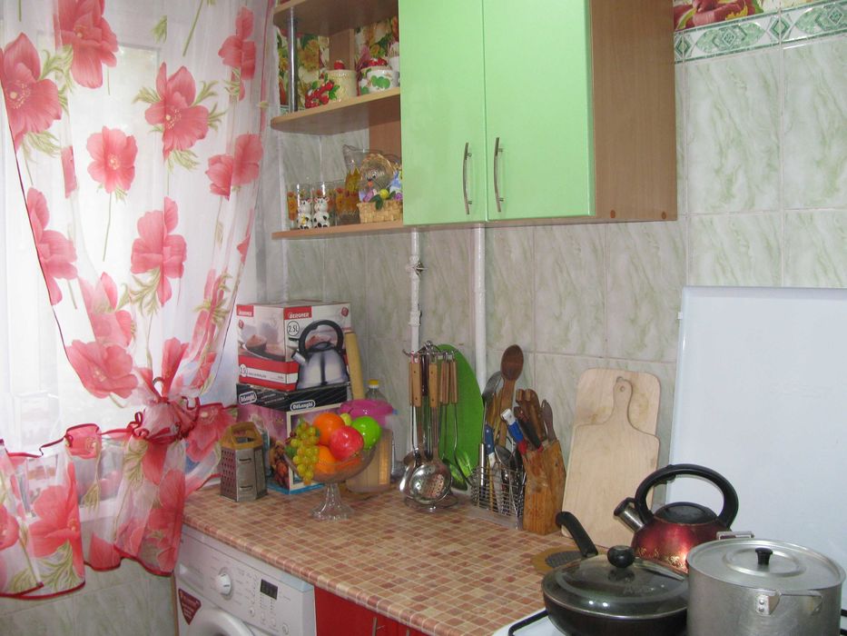 Сдам 1 комн кв ,КЖБИ,ул. Маяковского ,боллер есть.