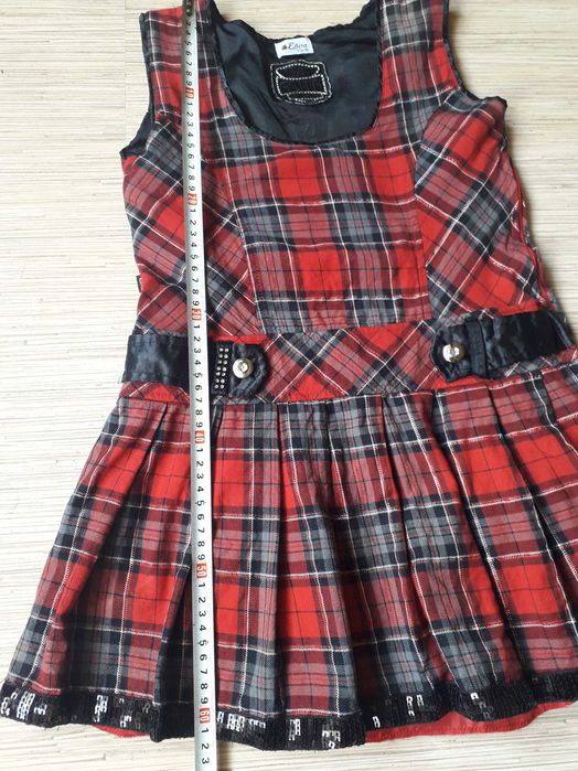 Кокетна детска рокличка 9г.