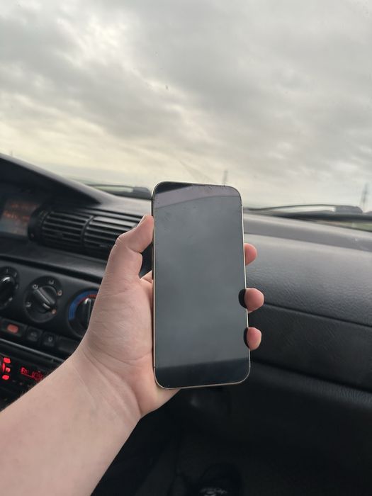 Айфон 12 про макс 256 БЕЗ ремонт