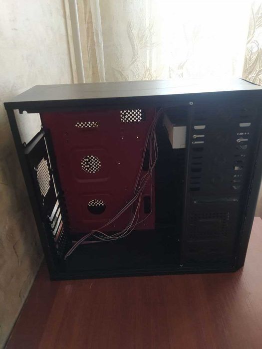 Комплект ддр2 без видеокарты с кейсом и монитором