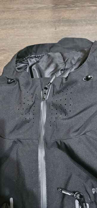 Сноуборд/ски яке Protest Pvre 20K