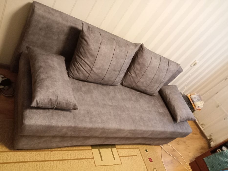Продам диван новый