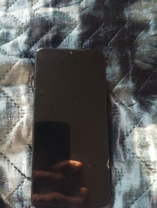 Продам телефон Redmi 9T