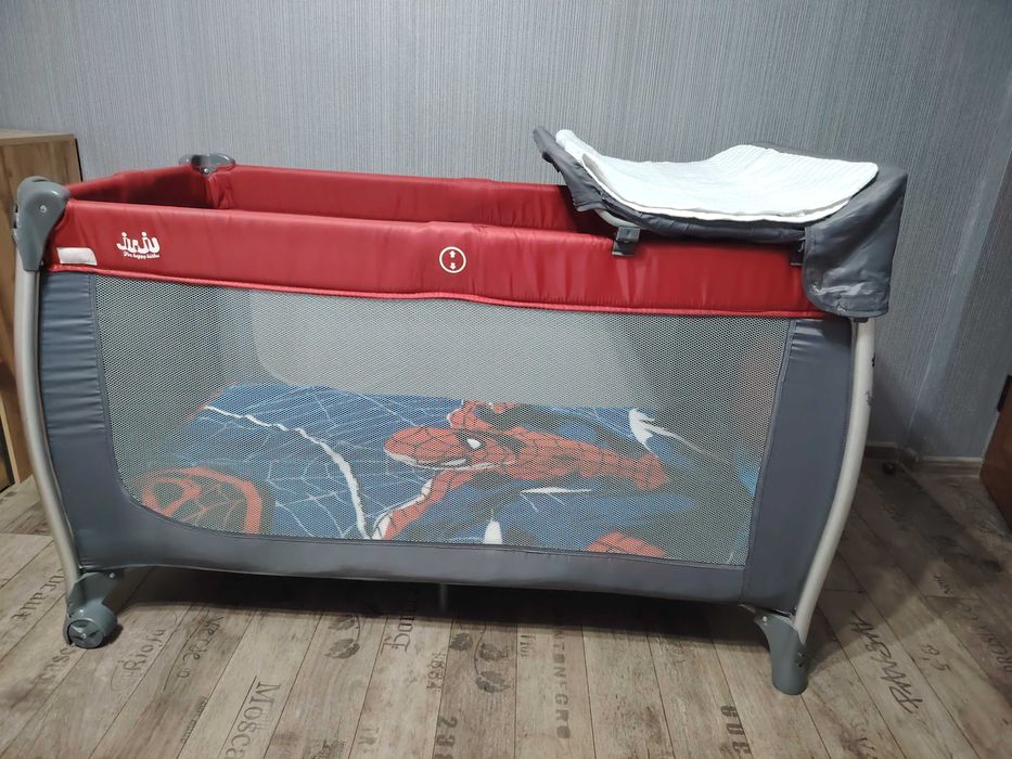 Сгъваема кошара на две нива