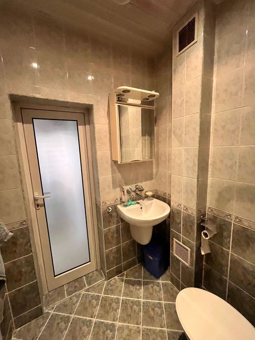 Дава се под наем Двустаен апартамент в Плевен, Идеален център - 69 кв.м за 420 € - Снимка #10