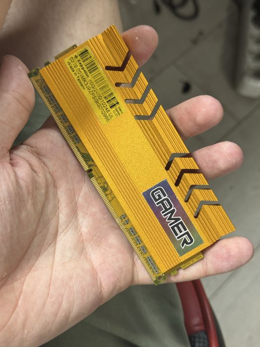 DDR4 16gb 2400 zeplin