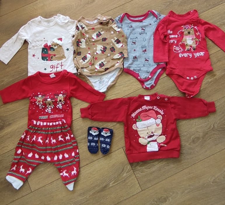 Бебешки коледни дрешки 0-3м./3-6м.