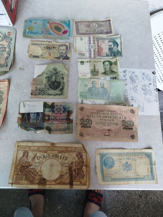 Bancnote cu Regele Mihai.