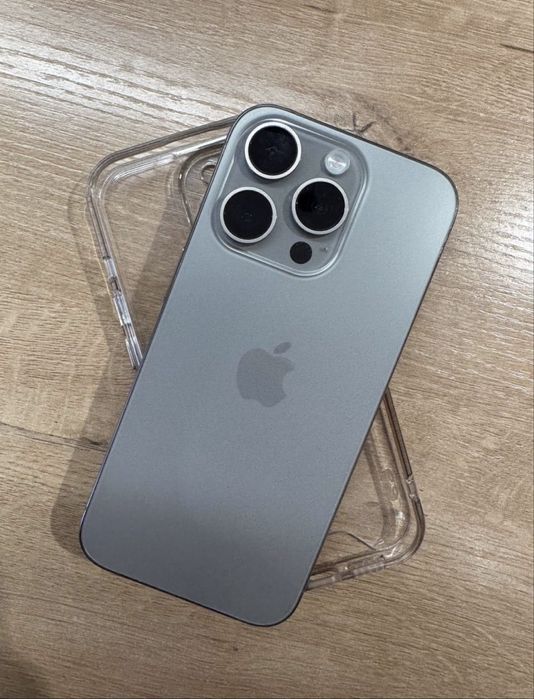 Айфон 15про 256гб 95акум